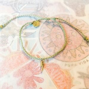 Pura Vida gold lightning bolt on winterfresh bitty braid